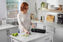 Scelleuse sous vide peu encombrant FoodSaver avec sacs et rouleau, noir Image 7 of 7