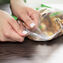 Paquet de 2 rouleaux «Scellez et pelez» FoodSaverᴹᴰ 11 po x 14 pi Image 6 of 8